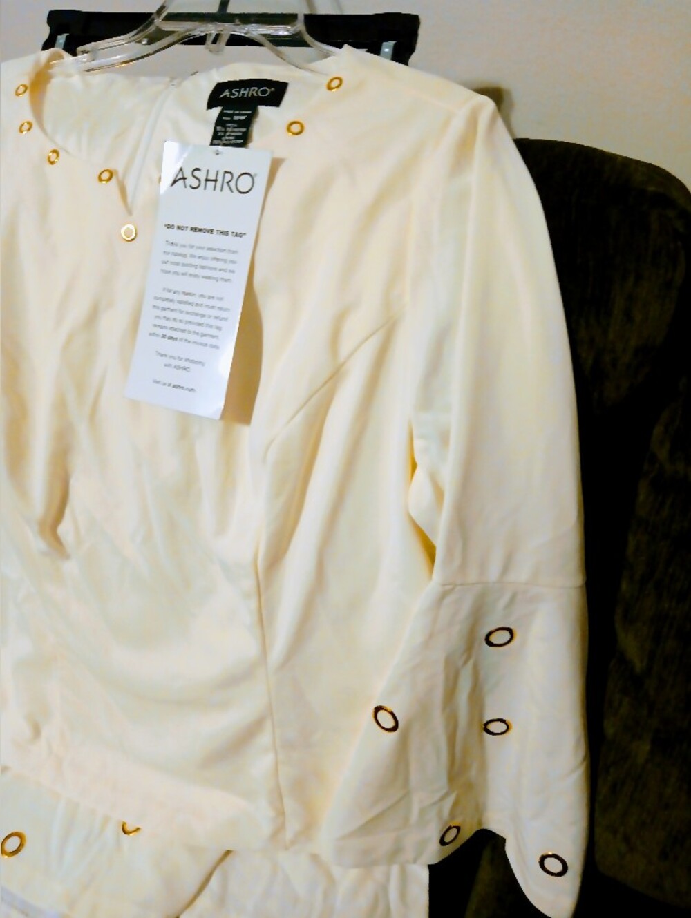 Net Isle Of BONITA :IVORY N GOLD RIVETS SET - Picture 6 of 7